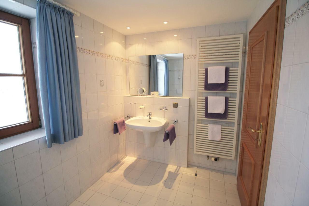 Gaestehaus Gaymann オーベルストドルフ 部屋 写真
